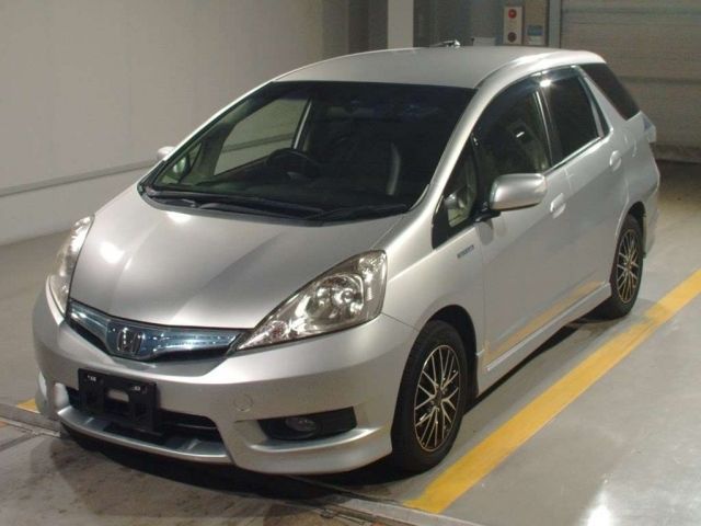 256 Honda Fit shuttle GP2 2013 г. (TAA Shikoku)